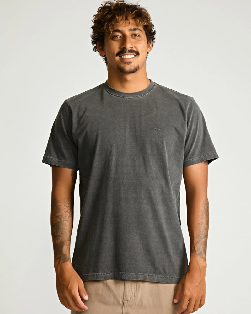 Camiseta Rip Curl Classic Surf Washed Preto