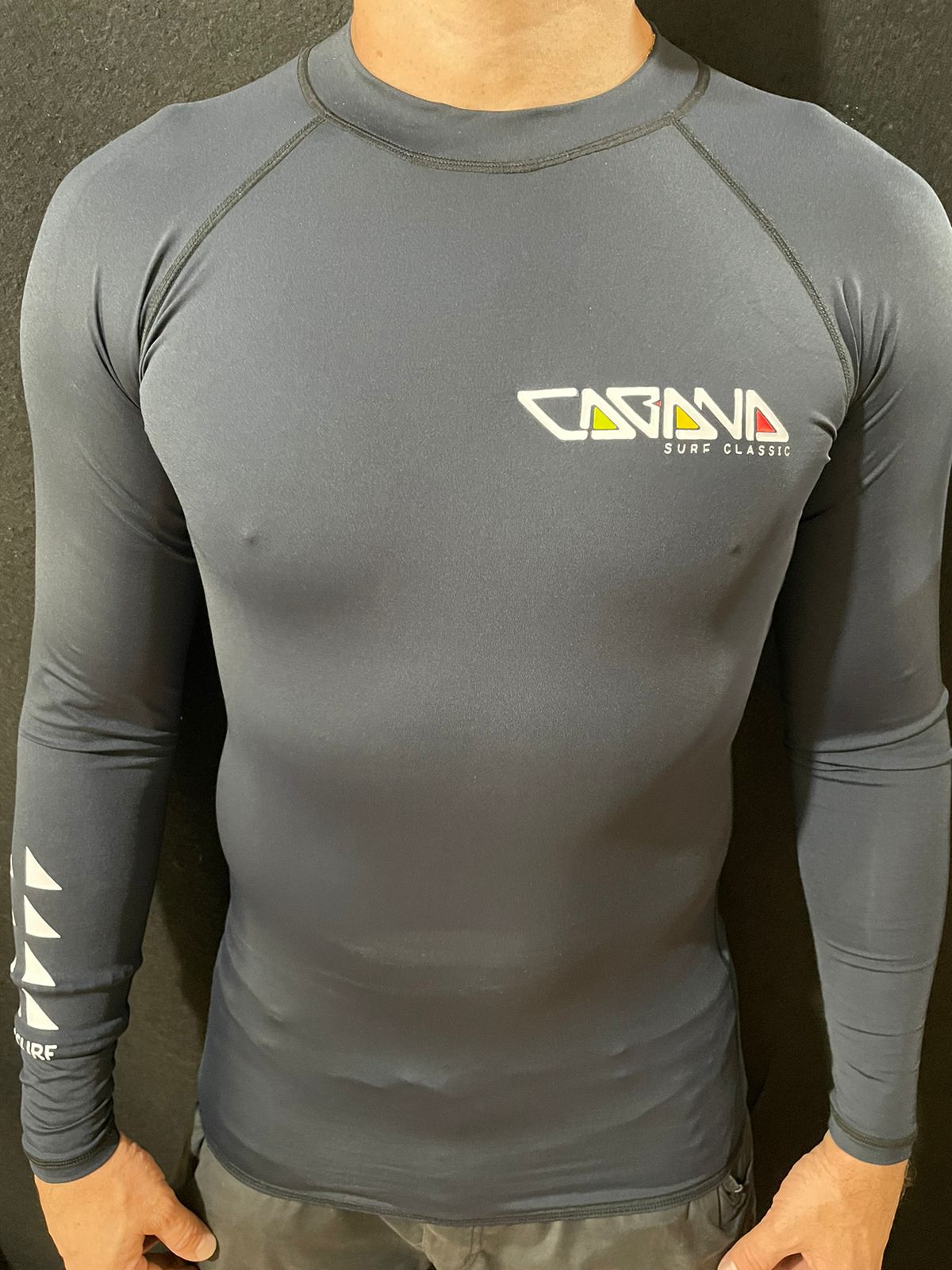 CAMISETA CABANA DE LYCRA LOGO ADULTO PRETA