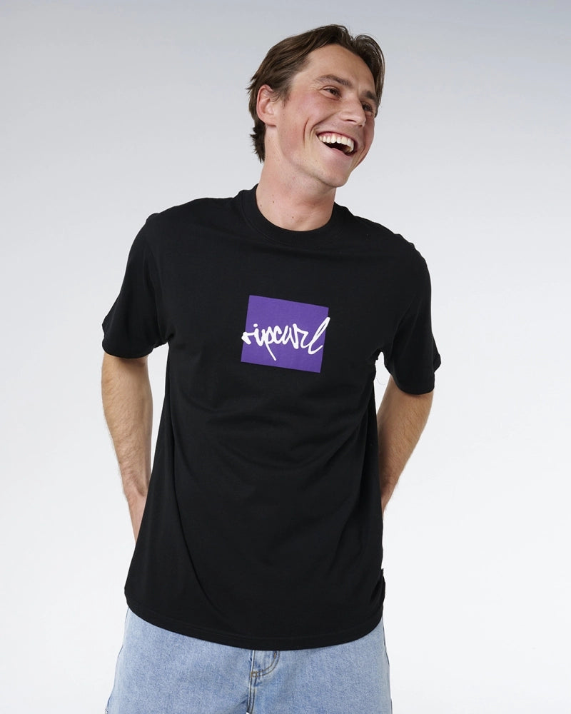 Camiseta Rip Curl Script Icon Preta