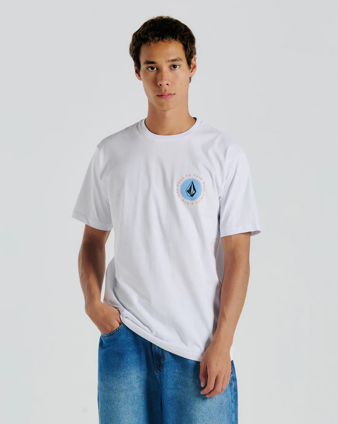 Camiseta Volcom Mc Shaped UP Branco