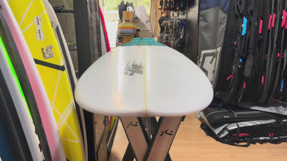 Prancha Seminova MG  ( EPS ) 5'10 x 19,5 x 2 7/16 : 28,9 L